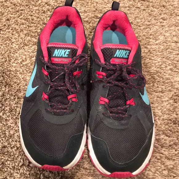 Nike Wild Trail Running Shoes - Picture 2 of 4